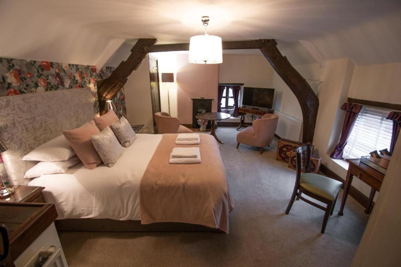 Hotel Royal George Great Easton  Esterno foto