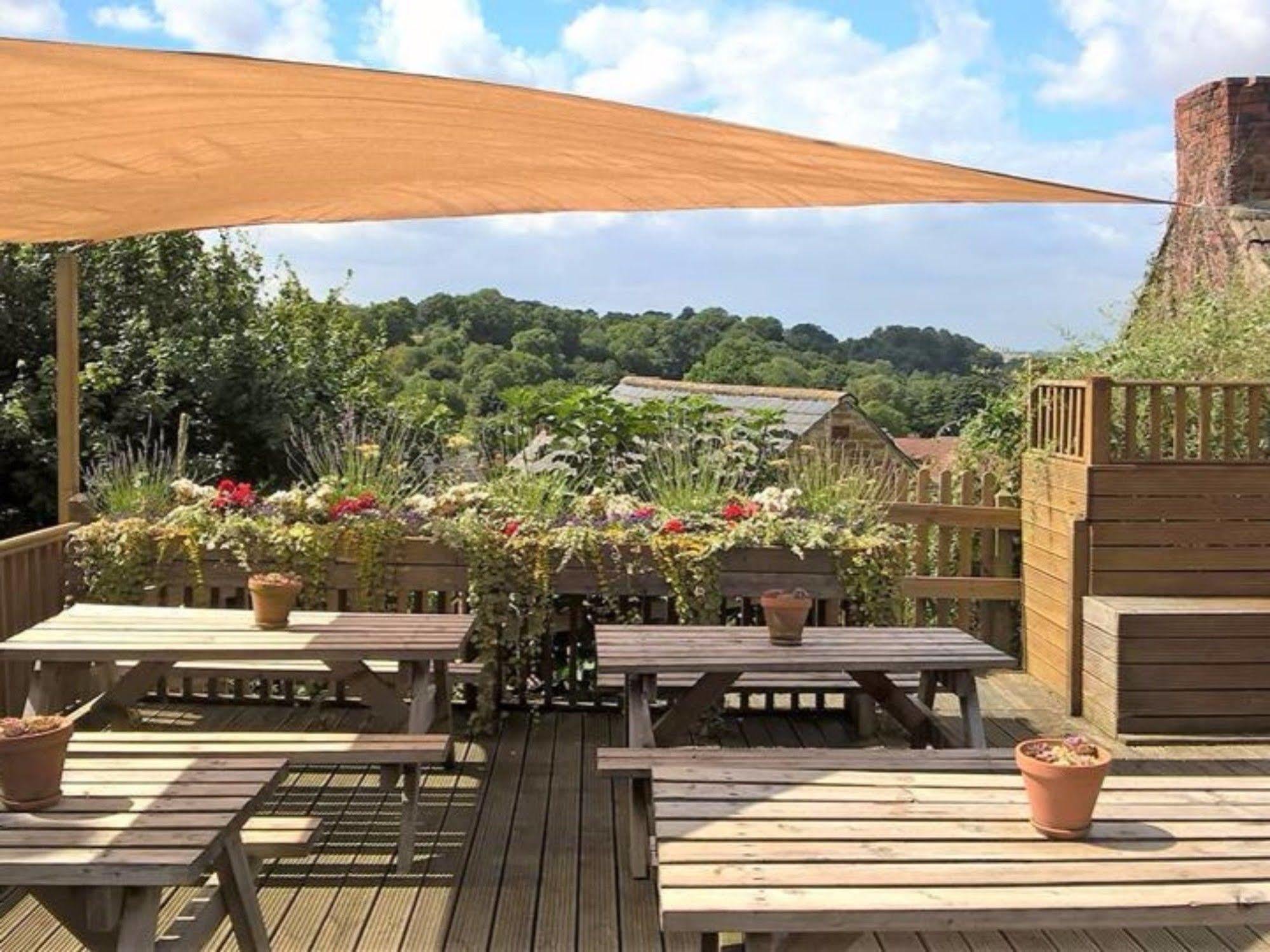 Hotel Royal George Great Easton  Esterno foto